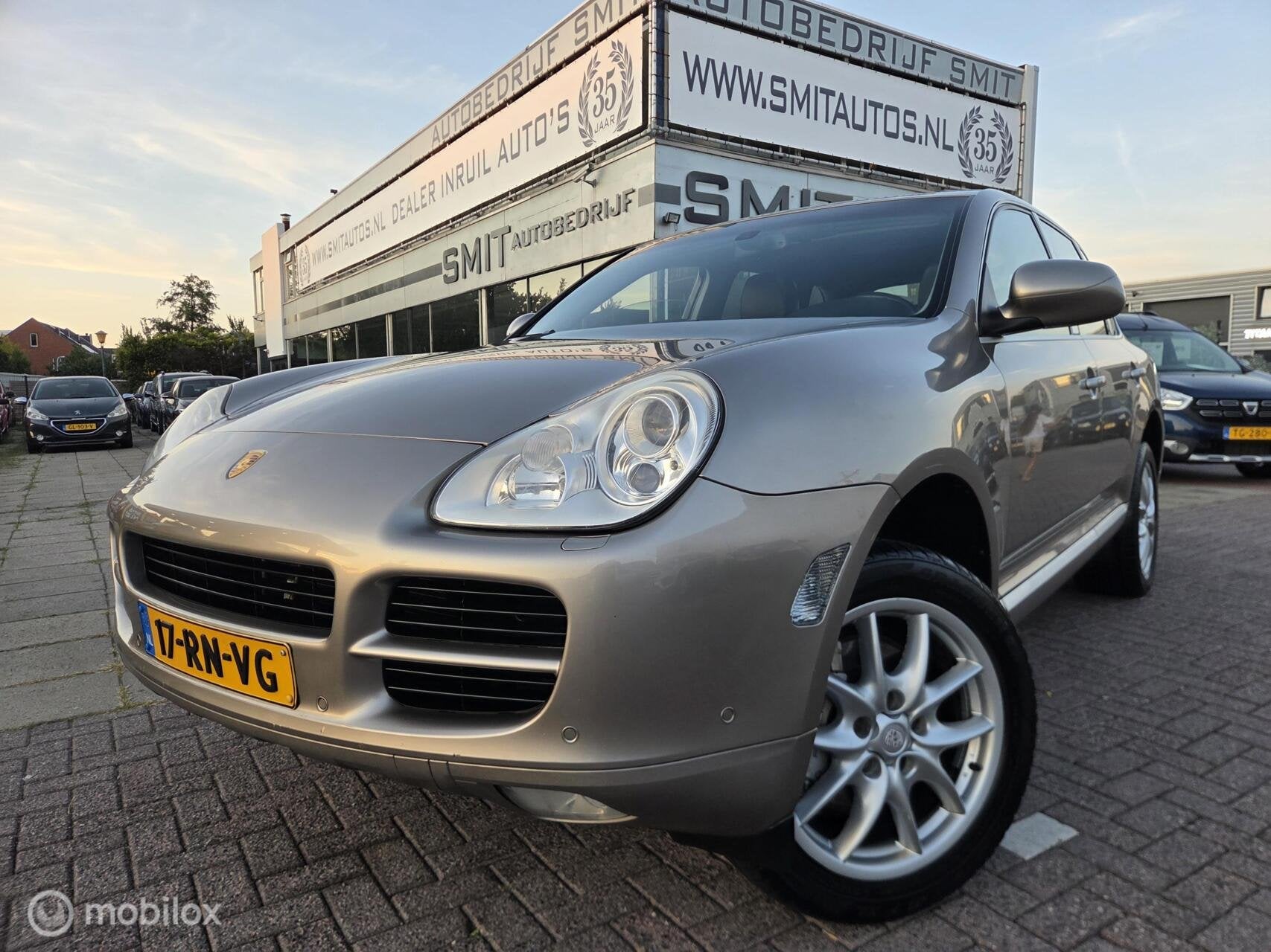 Porsche Cayenne 4.5 S Nav/Leder/Trekhaak/BTW/Dealer/NL-Auto, Auto's, Cayenne, Gebruikt, 340 pk, Bedrijf