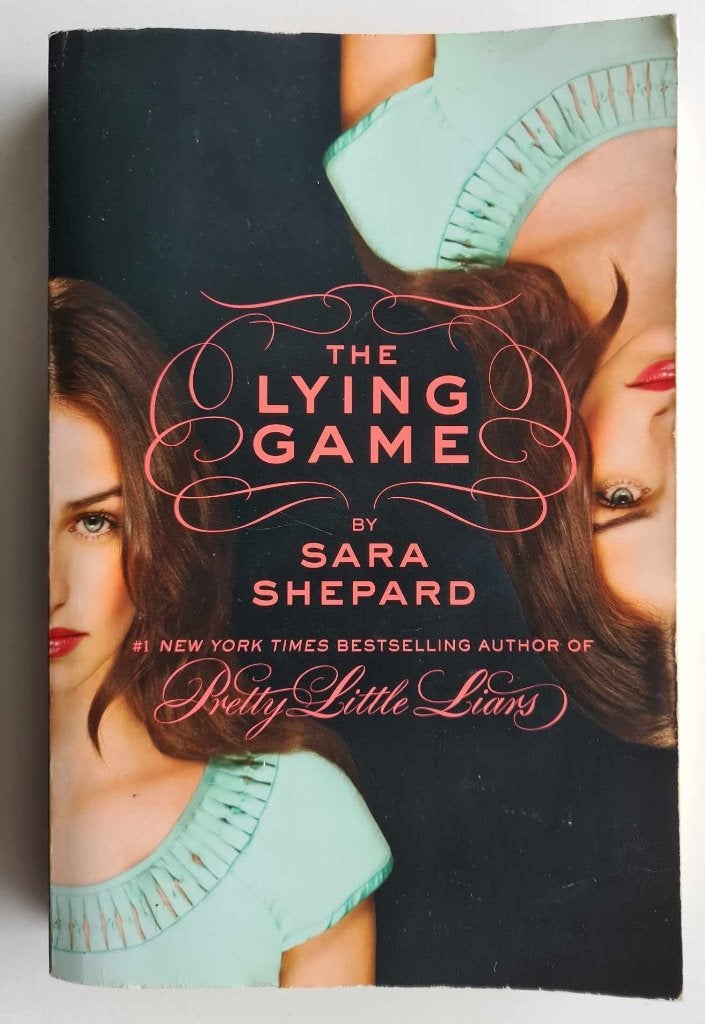 The Lying Game - Sara Shepard, Boeken, Ophalen of Verzenden, Gelezen, Fictie