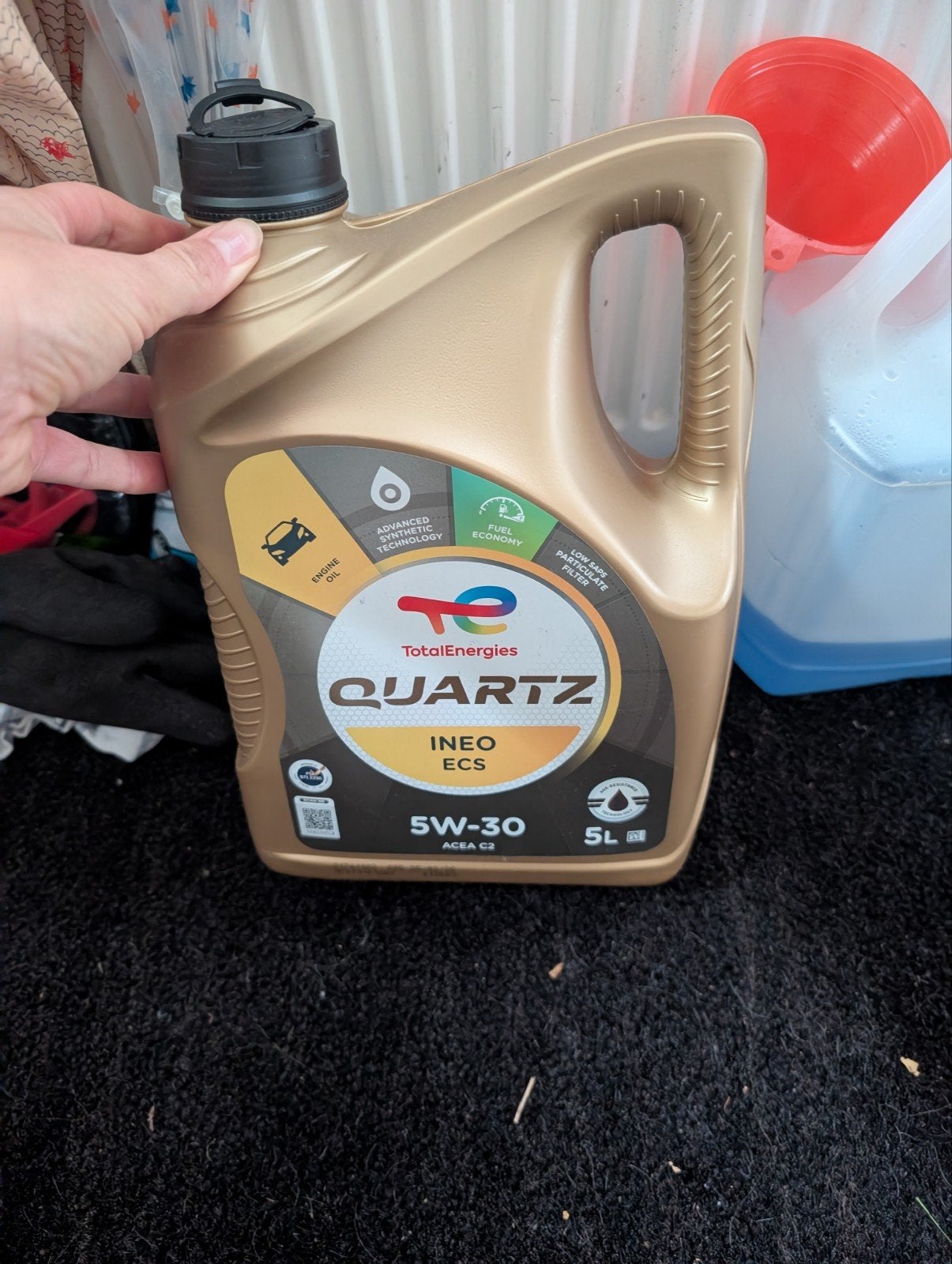 TotalEnergies Quartz Ineo ECS 5W-30 Motorolie (2,2 L), Ophalen, Gebruikt