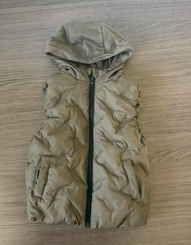 Super mooie bodywarmer mt. 98/104, Verzenden, Zo goed als nieuw, Jongen, Overige typen