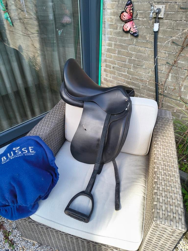 Heel fijn en compleet dressuurzadel! Busse Basel Flexi, Dieren en Toebehoren, Ophalen, Zo goed als nieuw, Dressuur