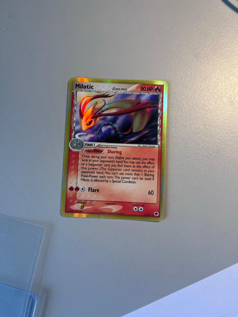 ERROR Milotic Holo Rare Delta Species Pokémon Kaart, Ophalen, Zo goed als nieuw, Losse kaart, Foil