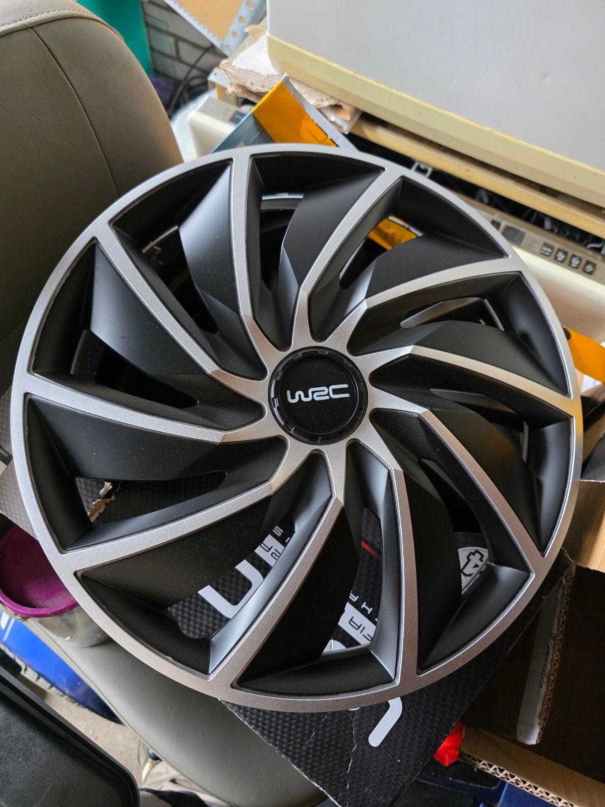 Nieuwe WRC wieldoppen - 3 stuks, Ophalen of Verzenden, Nieuw