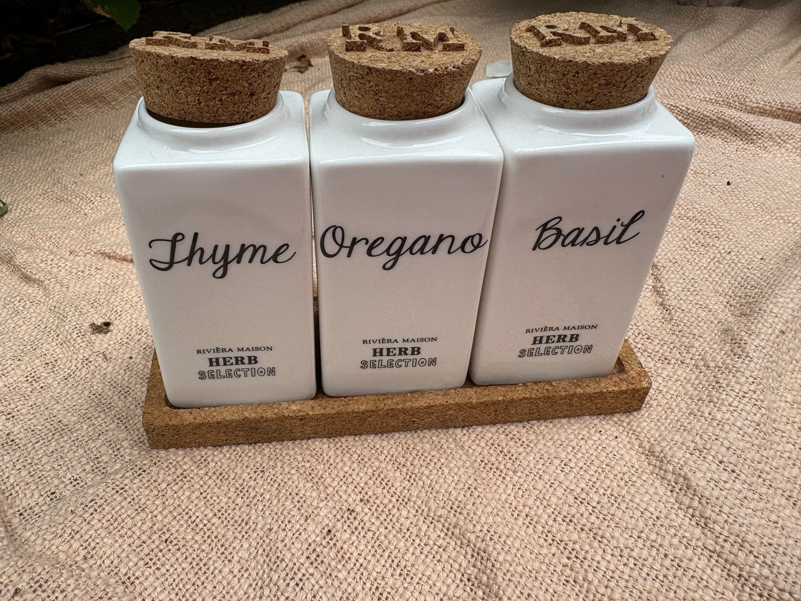 Riviera Maison Kruidenset Nieuw - Thyme, Oregano, Basil, Ophalen, Overige typen, Nieuw, Steen/keramiek