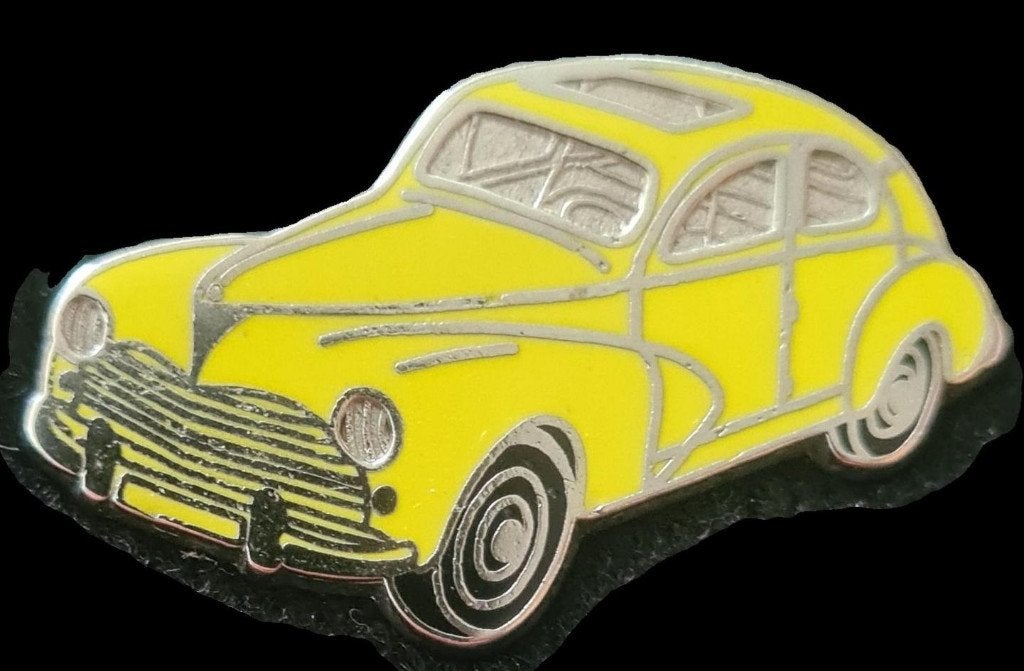 Peugeot type 203- geel emaille, Verzamelen, Ophalen of Verzenden, Nieuw, Transport, Speldje of Pin