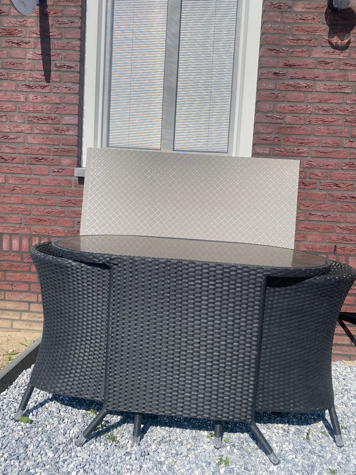 Tuinset, Ophalen, Zo goed als nieuw