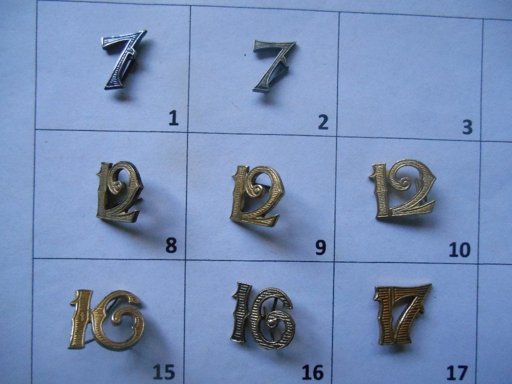 Vierdaagse cijfers oud type ZILVER LEES DE BESCHRIJVING, Ophalen of Verzenden, Landmacht, Nederland, Embleem of Badge