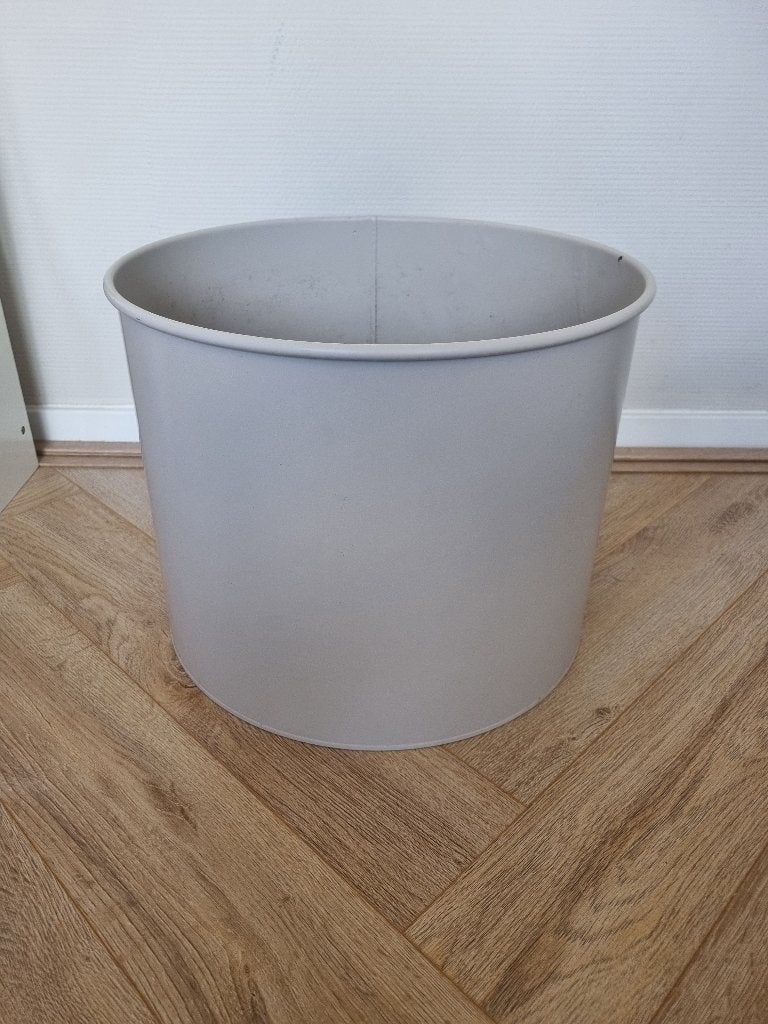 Grote bloempot, beige, Ophalen, 40 cm of meer, Rond, Zo goed als nieuw