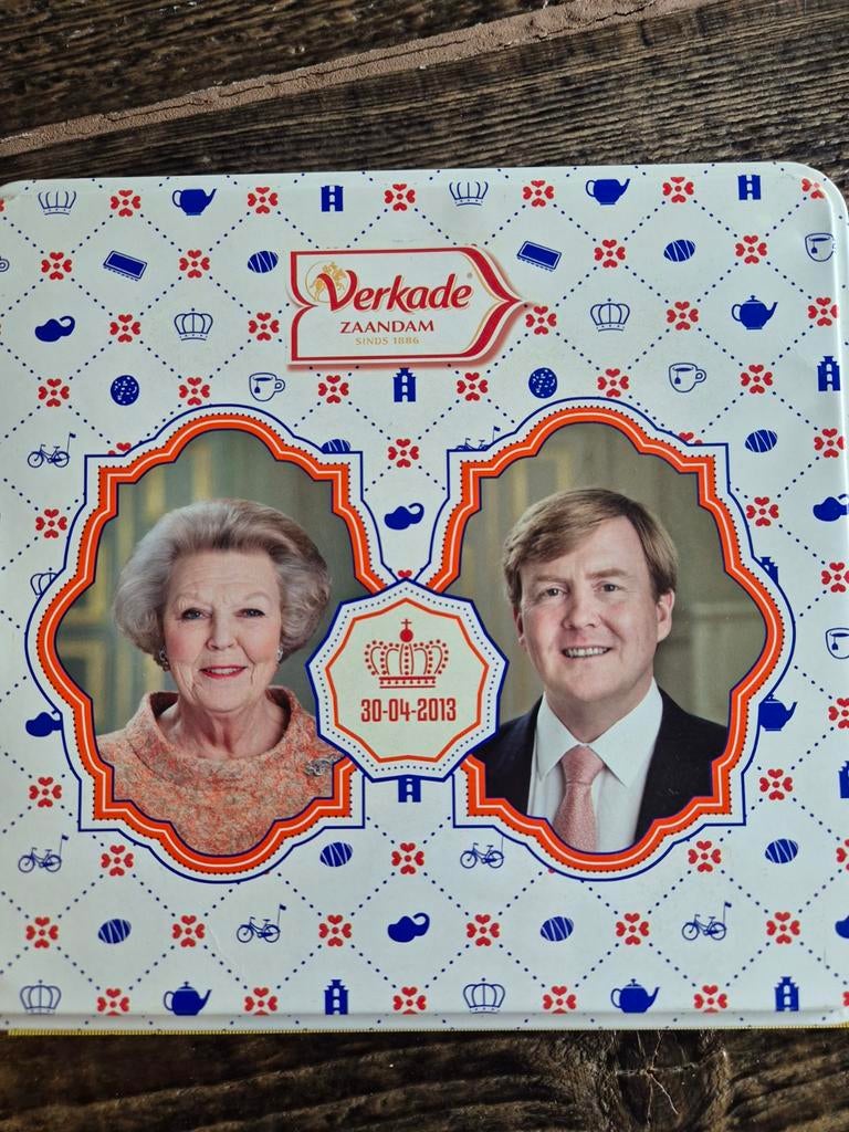 Verkade biscuitblik 2013 Beatrix/Alexander, Verzamelen, Blikken, Ophalen of Verzenden, Gebruikt, Koek(jes), Verkade