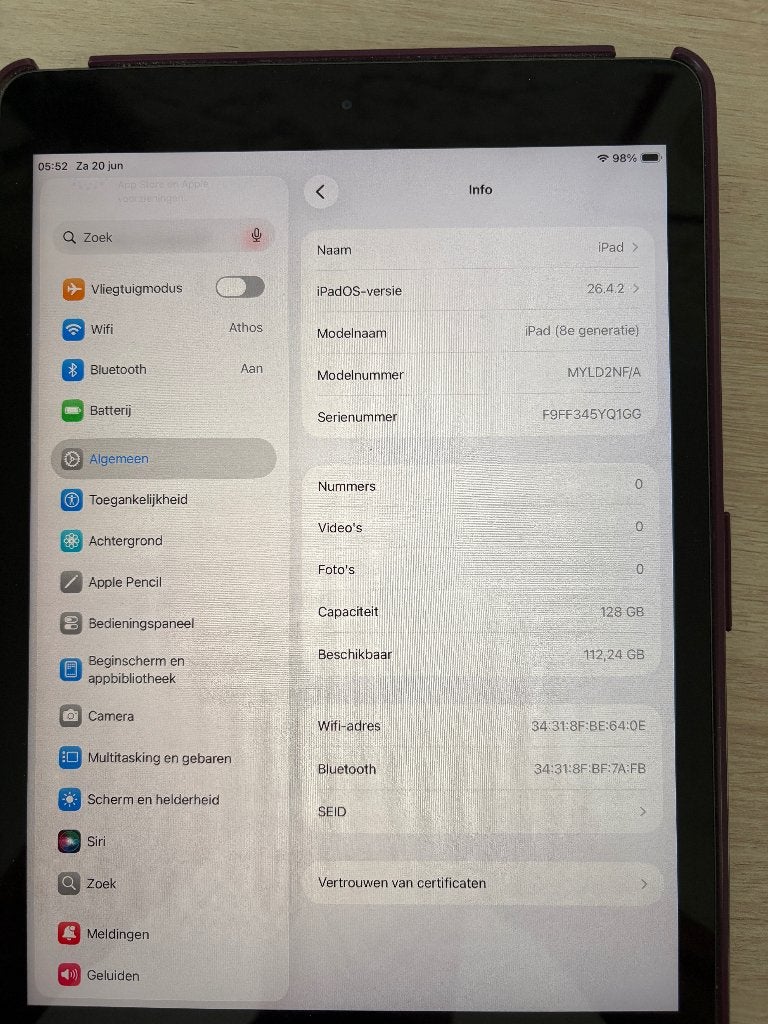 iPad generatie 8 2020 128GB, 10 inch, Apple iPad, Ophalen of Verzenden, Zo goed als nieuw