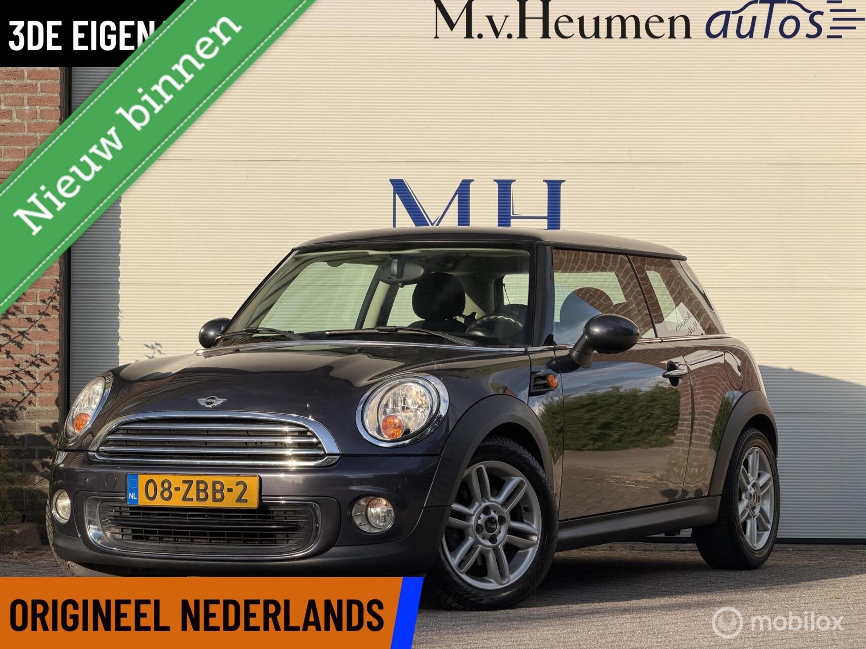 Mini Cooper 1.6 Chili Automaat One Navigatie Bluetooth Clima, Euro 5, Gebruikt, Zwart, 4 cilinders