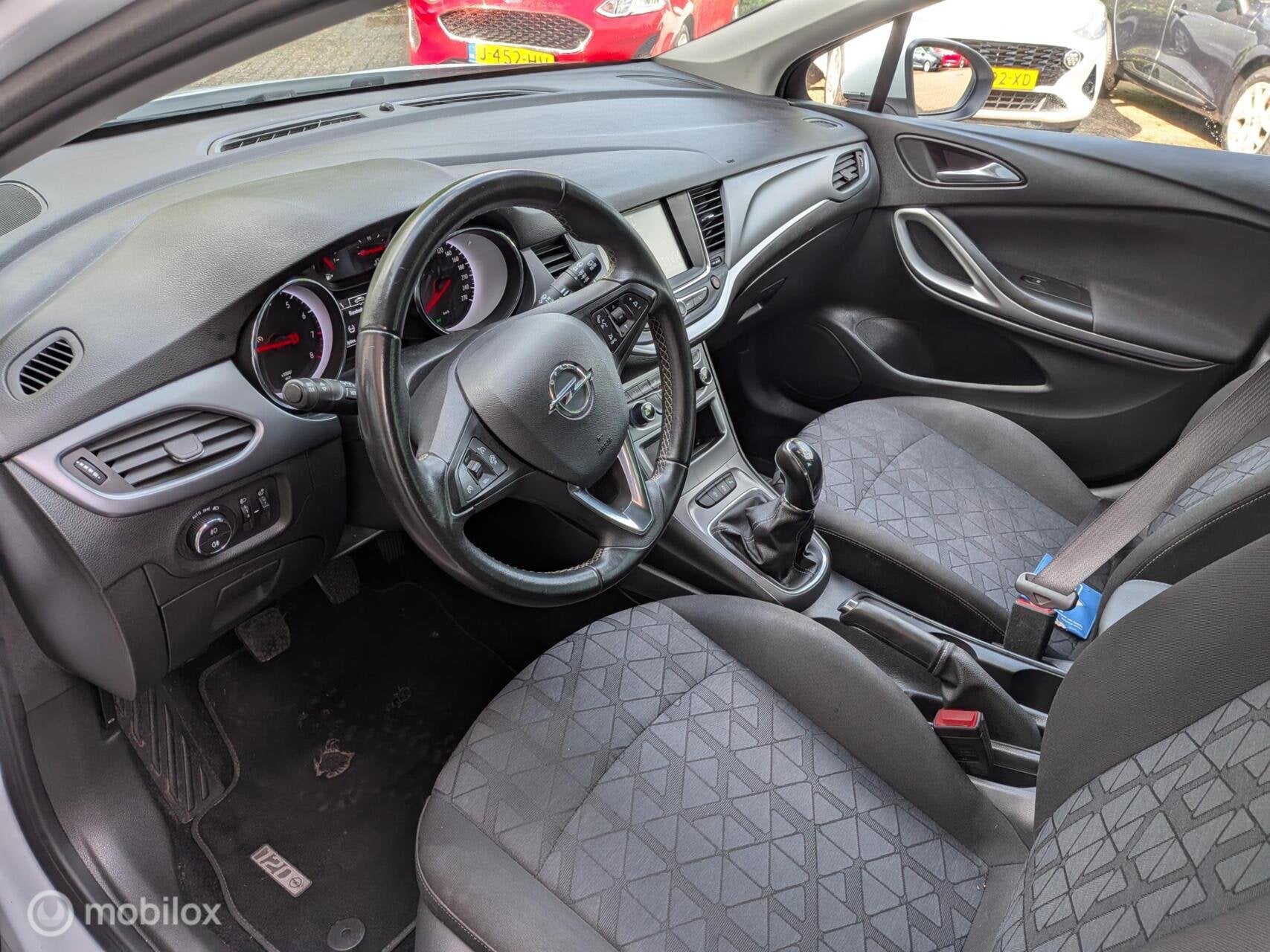 Opel Astra Sports Tourer 1.0 Turbo 120 Jaar Edition, Auto's, Voorwielaandrijving, Euro 6, 1178 kg, 620 kg