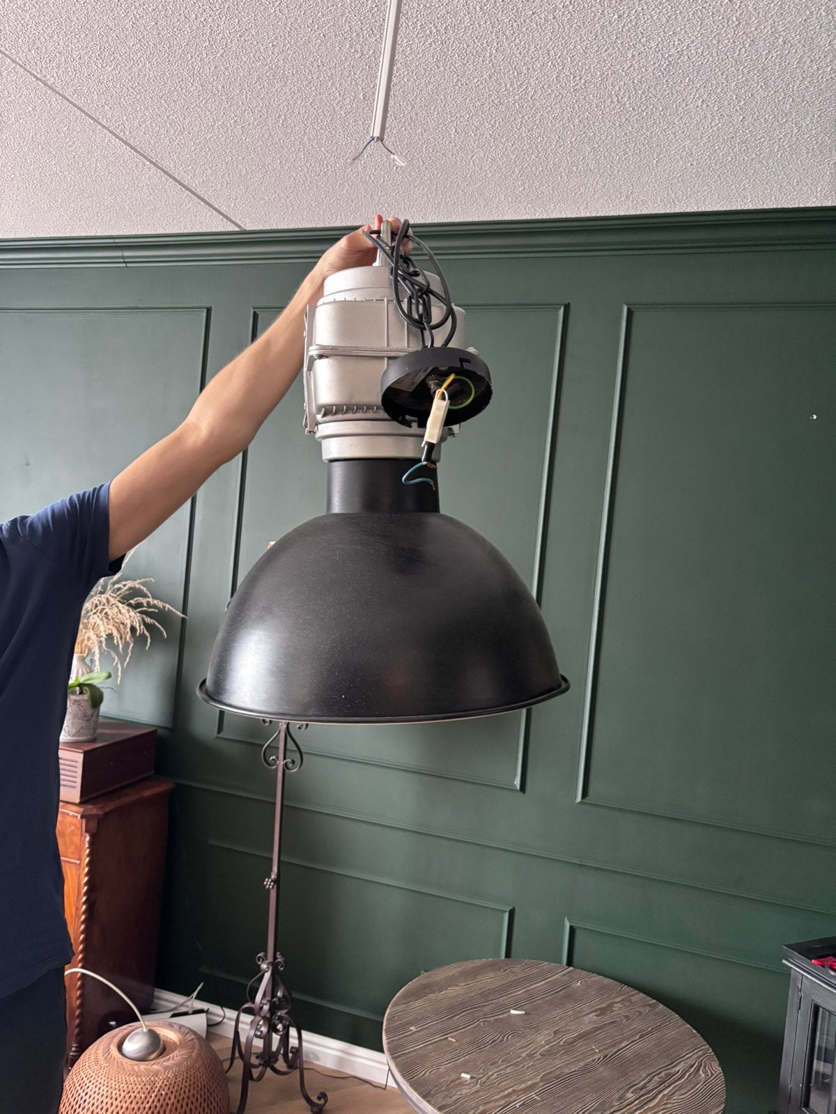 Industriele lamp, Ophalen, Zo goed als nieuw