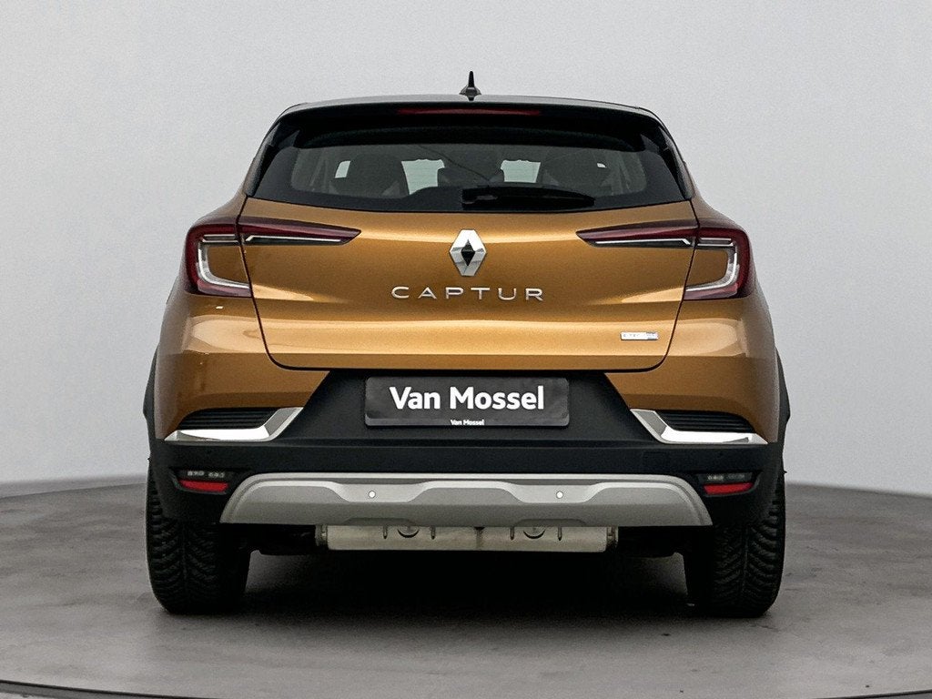 Renault Captur 1.6 E-Tech Plug-in Hybrid 160 Initiale Paris, Auto's, Gebruikt, Bedrijf, Hybride Elektrisch/Benzine, SUV of Terreinwagen