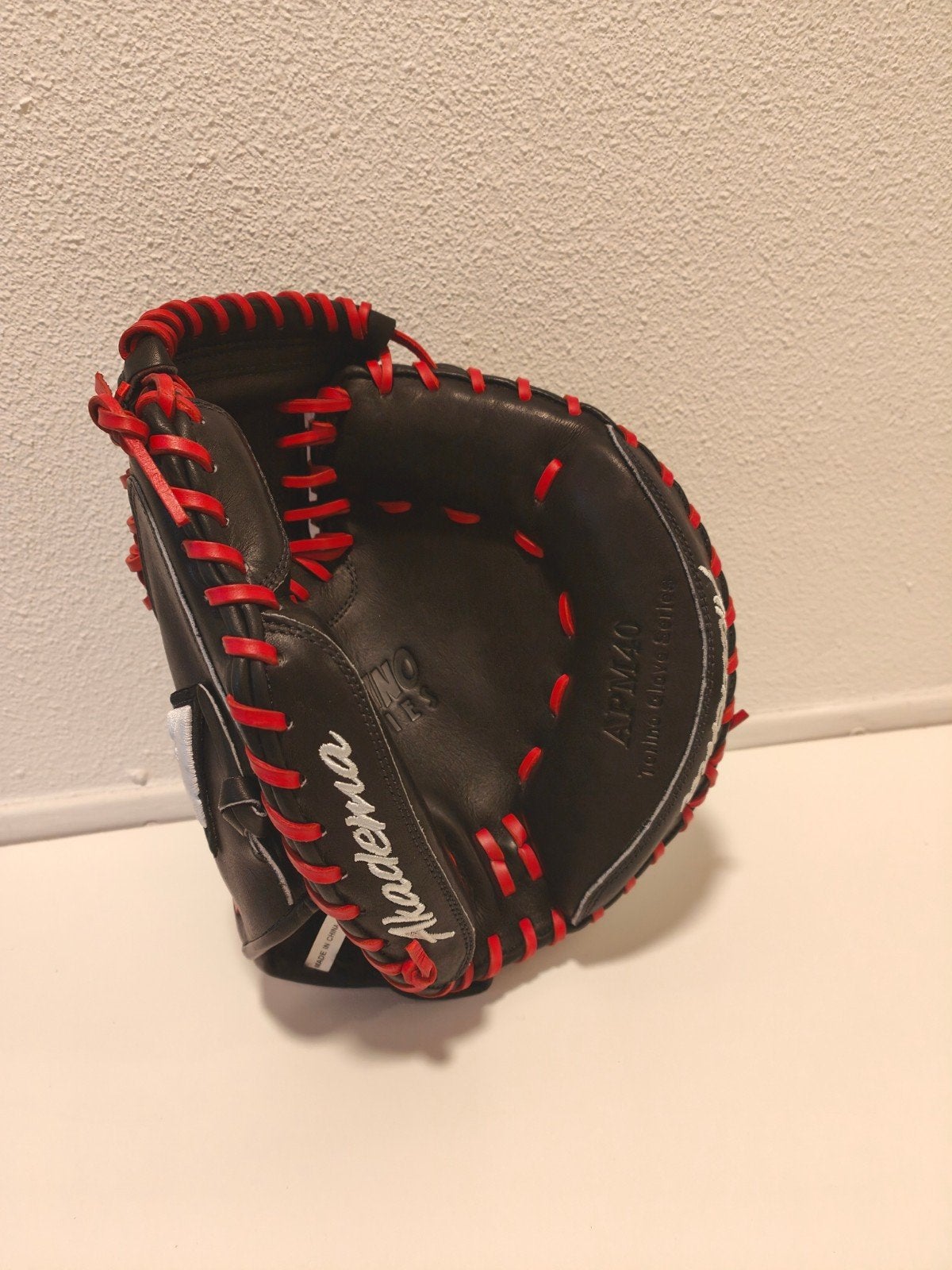 Akadema Professional Catcher's Mitt APM40 - nieuw, Sport en Fitness, Ophalen of Verzenden, Nieuw, Honkbal, Handschoen