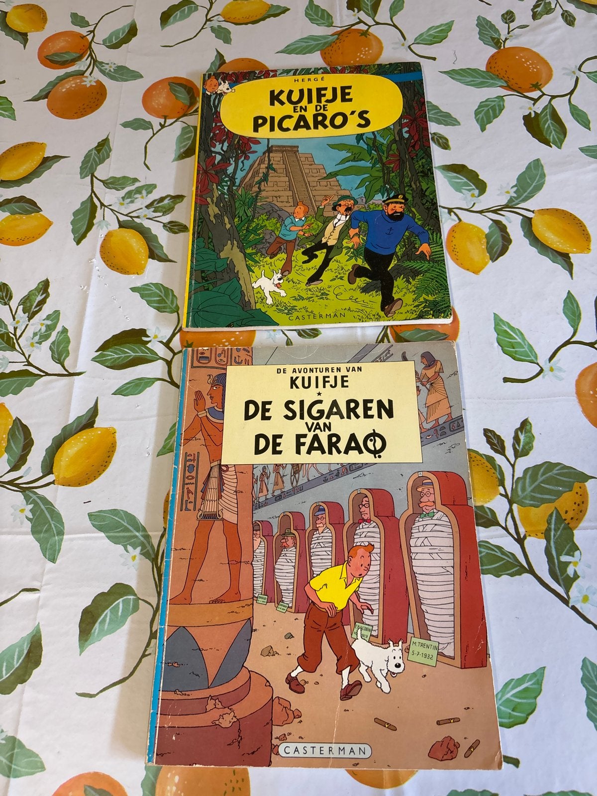 Kuifje: De Sigaren van de Farao & Kuifje en de Picaro's, Meerdere stripboeken, Ophalen of Verzenden, Gelezen