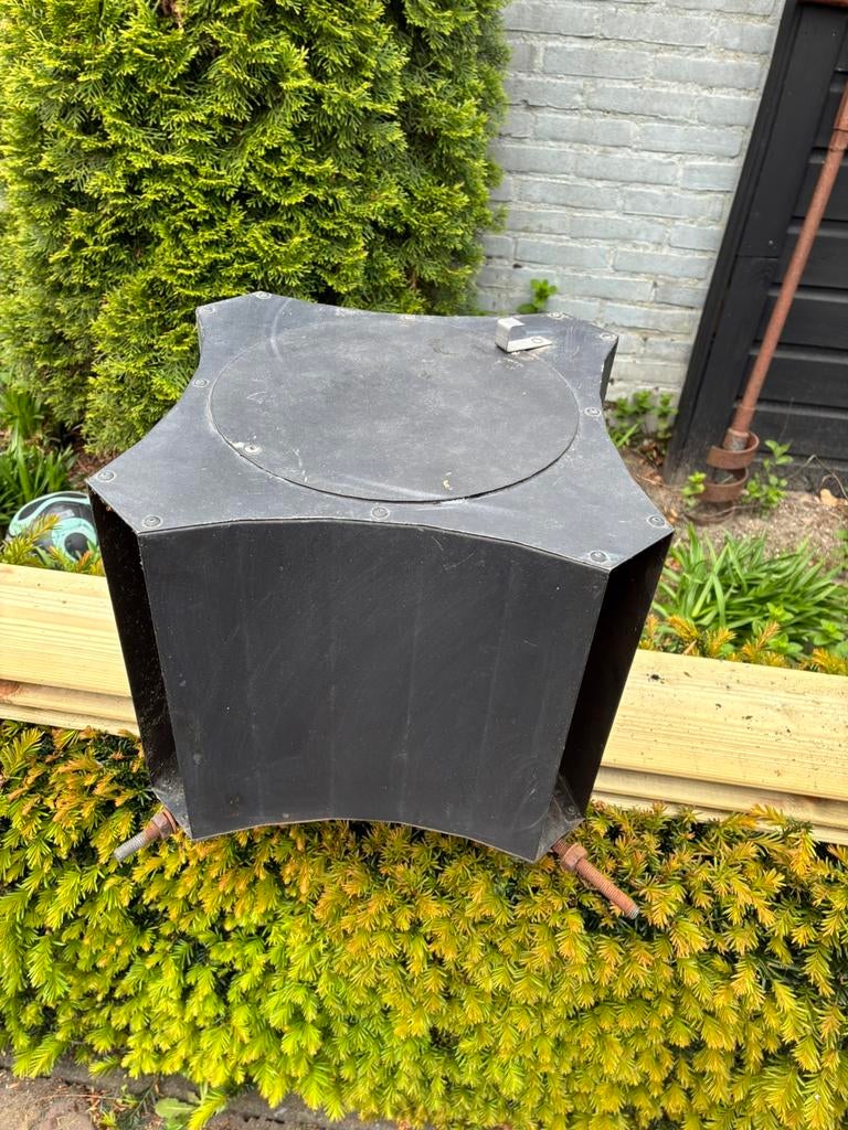 Schoorsteenkap, Ophalen, Zo goed als nieuw, Hout, Houtkachel