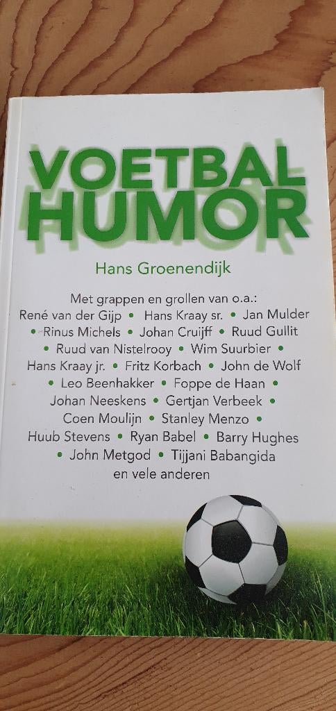 voetbal humor boek nog als nieuw, Ophalen of Verzenden, Zo goed als nieuw, Diverse, Verhalen