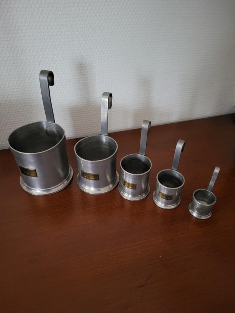 Mooie oude sigaren pot en 3 Emaille Bordjes Enz, Diversen, Rommelmarktspullen, Gebruikt, Ophalen of Verzenden