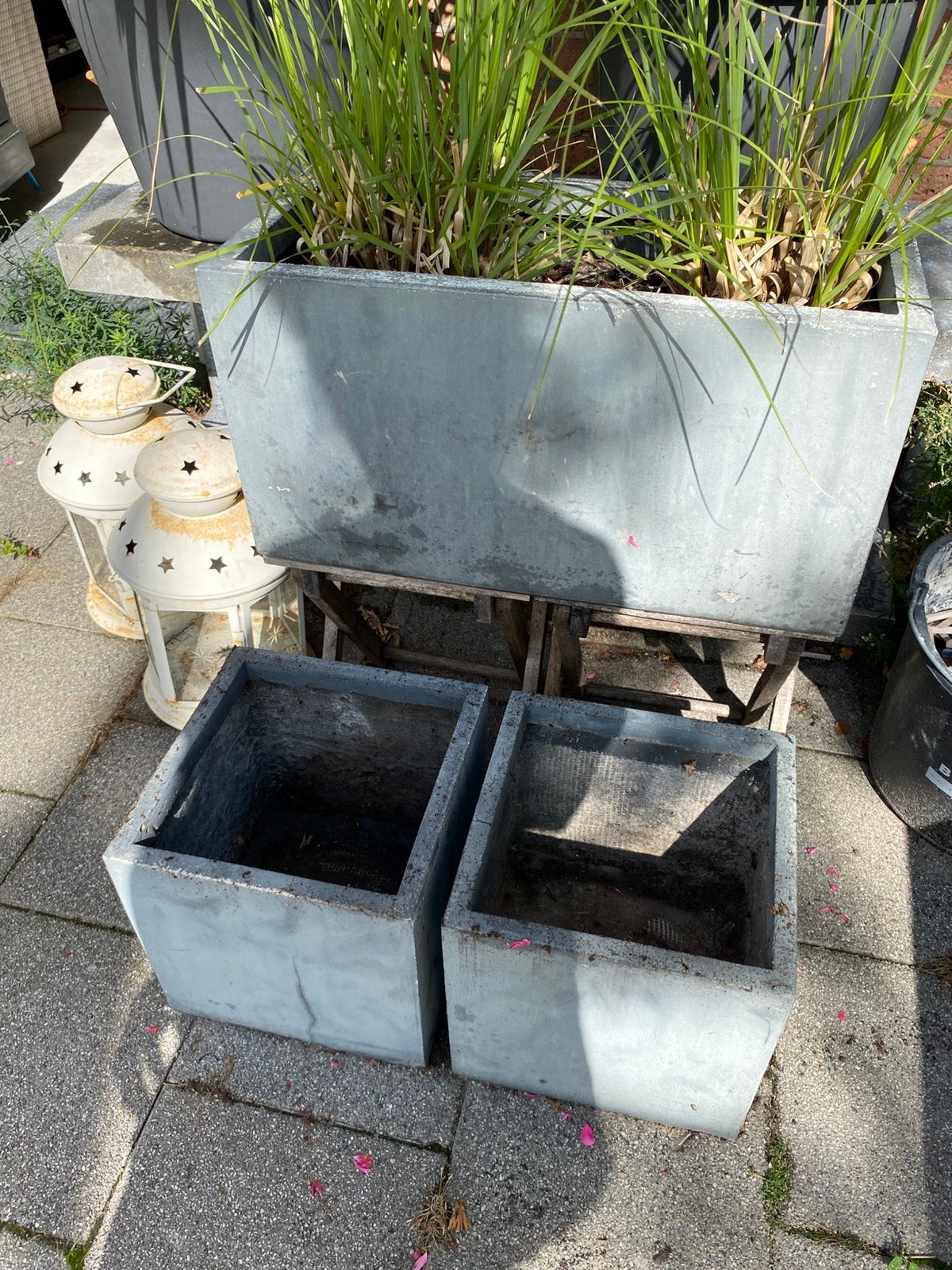 Te koop 5x plantenbak / bloembak betonlook, Ophalen, Gebruikt