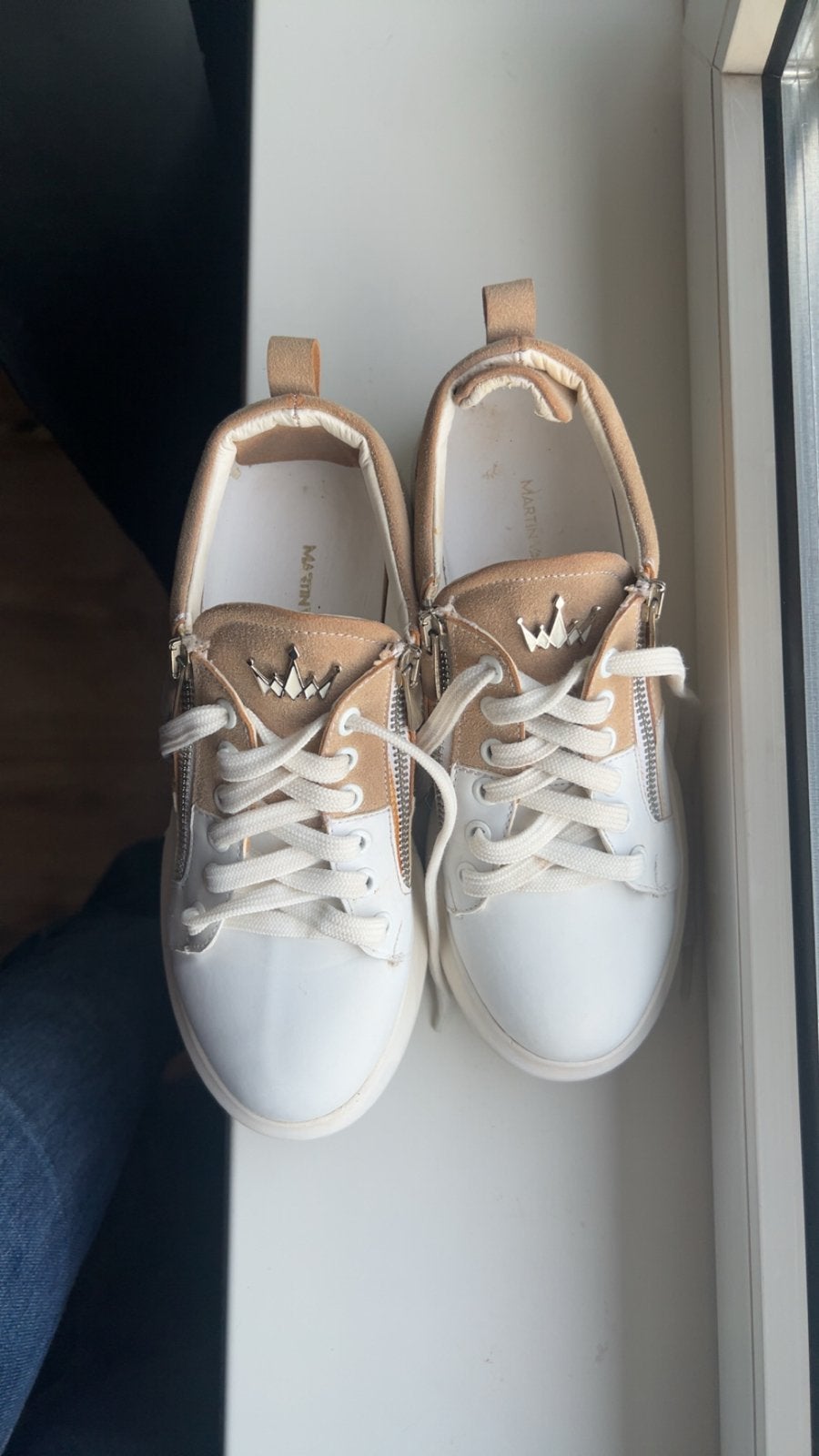 Martin Valen sneakers wit/beige, Wit, Ophalen of Verzenden, Sneakers of Gympen, Zo goed als nieuw