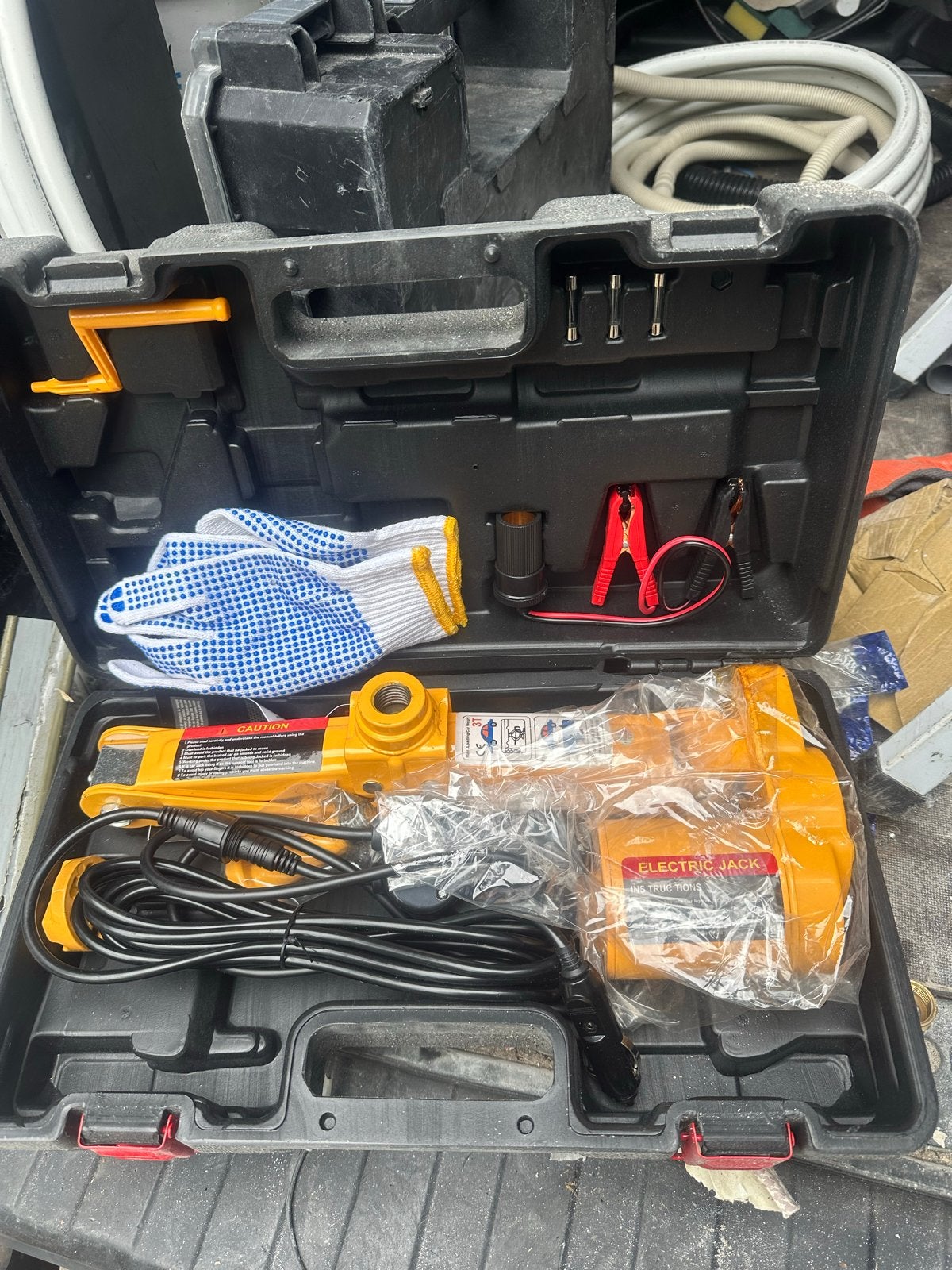 Nieuwe elektrische autokrik - compleet in koffer, Ophalen, Nieuw, Elektrisch, Schaarkrik