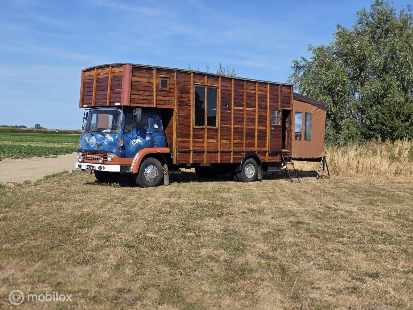 Foto 11 van Bedford TK Camper