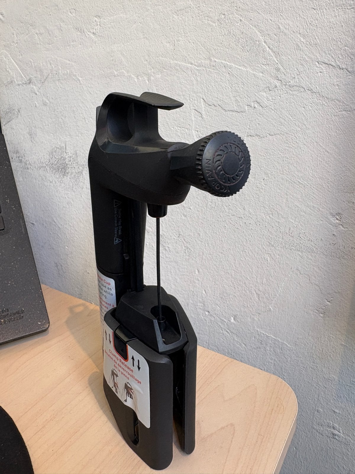 Coravin Wijnschenker Zwart - Timeless Three, Kunststof, Ophalen of Verzenden, Zwart, Overige merken