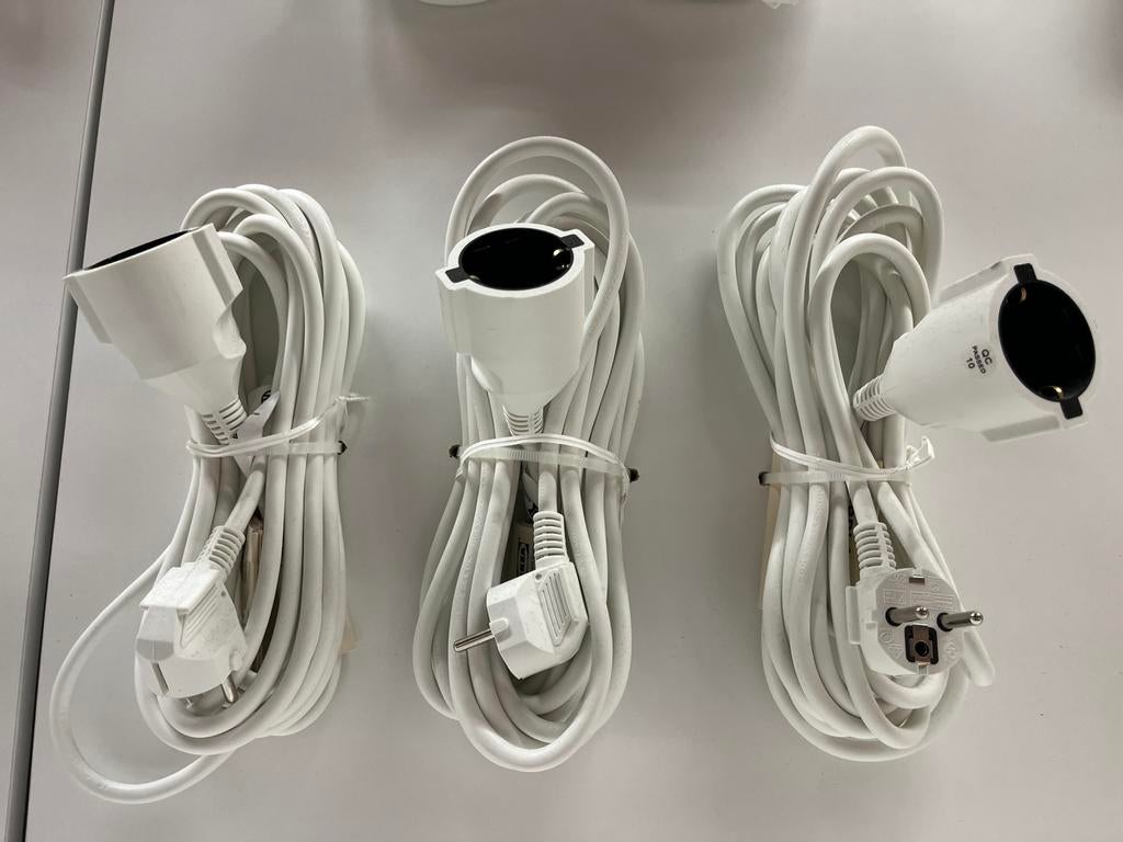 Verlengsnoer geaard wit 5m - Meerdere beschikbaar, Ophalen of Verzenden, Gebruikt, Kabel of Snoer