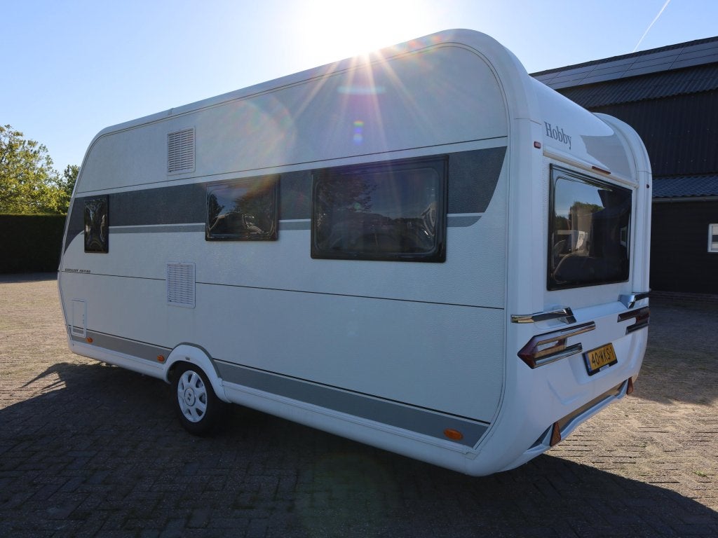 Hobby Excellent Edition 460 UFE voortent en luifel, Caravans en Kamperen, Rondzit, Hobby, Serviceluik, Bedrijf