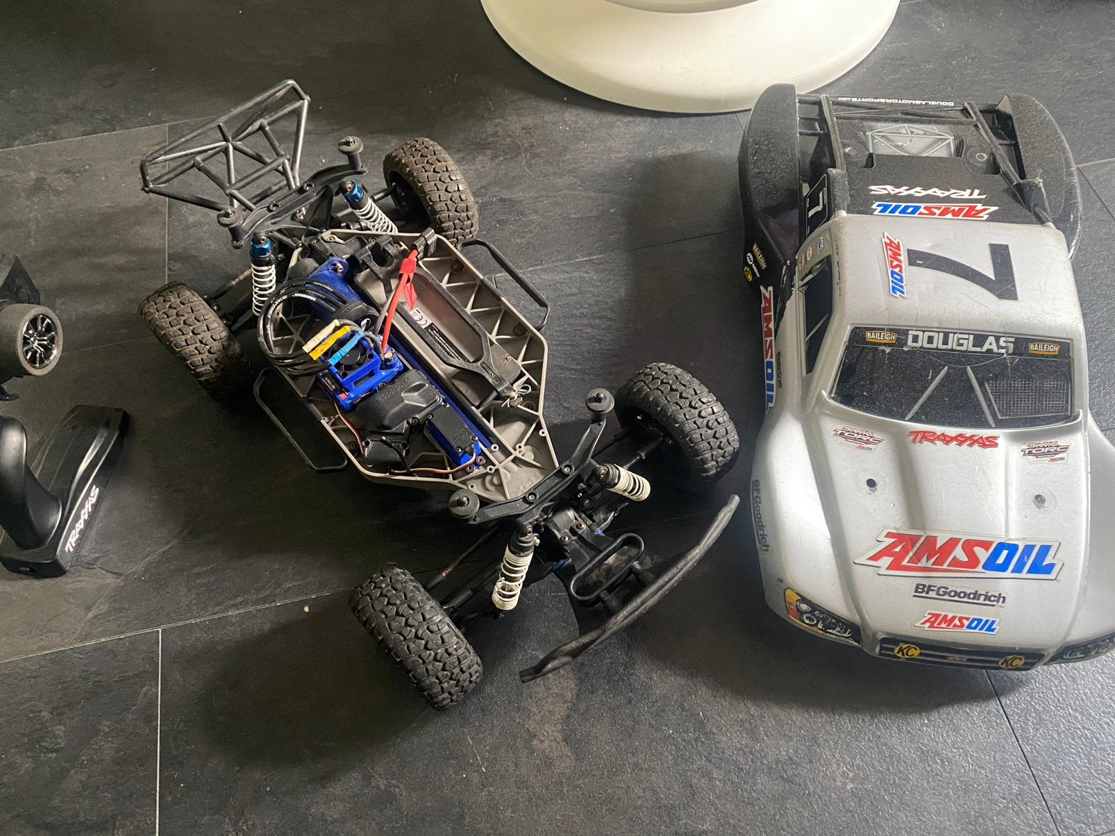 Traxxas slash 4x4 3s, Hobby en Vrije tijd, Modelbouw | Radiografisch | Auto's, Elektro, Gebruikt, Auto offroad, Ophalen of Verzenden
