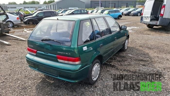 Achterbumper van een Suzuki Swift, Gebruikt, -, -, 6 maanden garantie