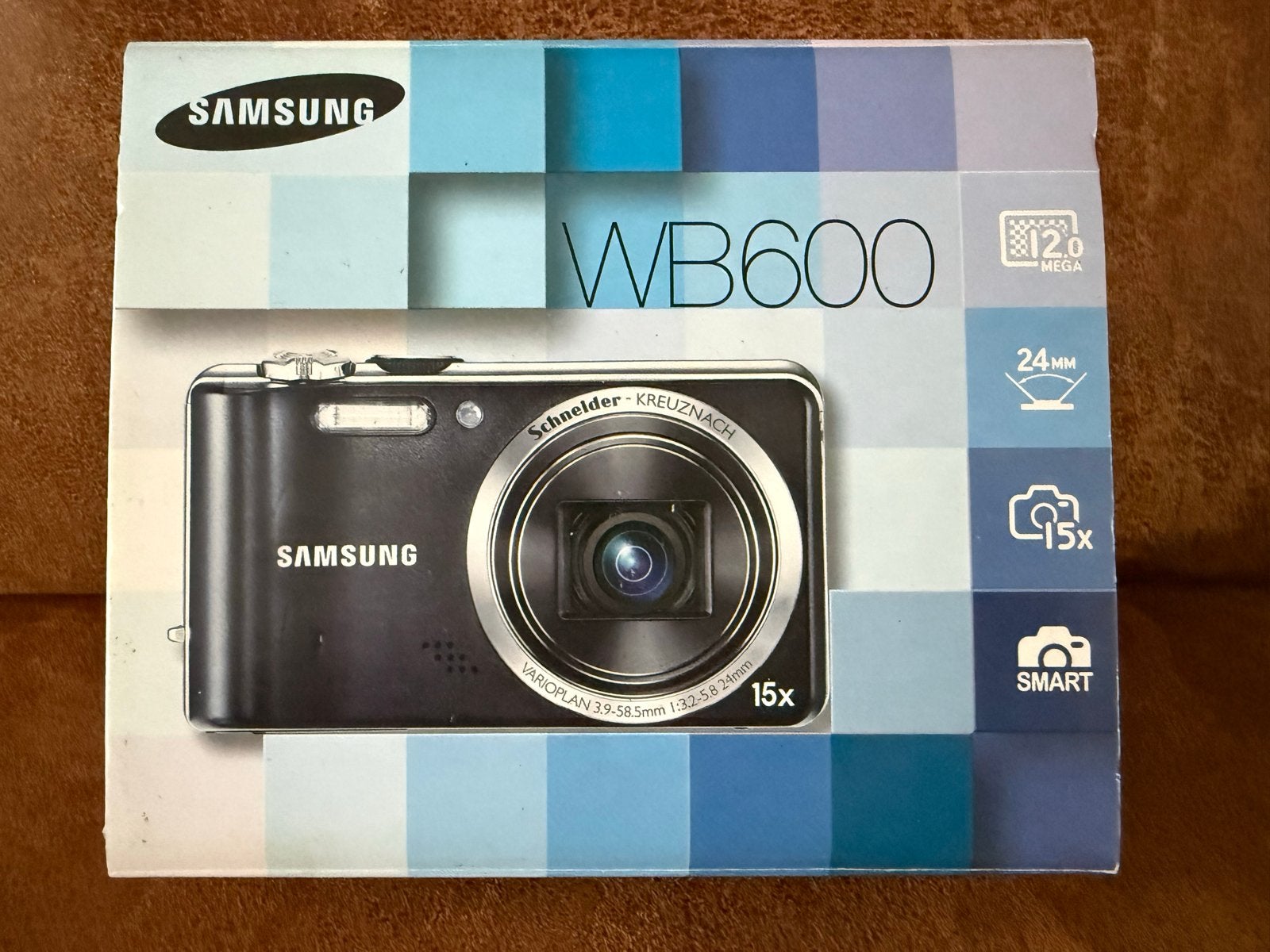 Samsung WB600 compactcamera met 15x optische zoom, Zo goed als nieuw, Compactcamera, Samsung, 8 keer of meer