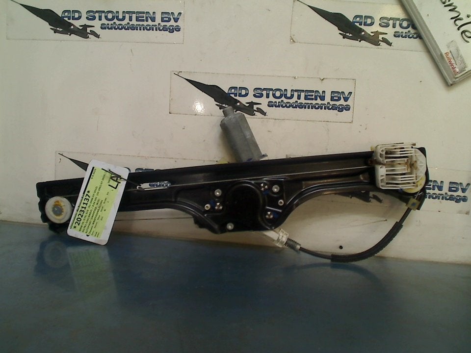 Raammechaniek Elek Links Achter BMW X5 (E70) 2007 71370295, Gebruikt, Petuelring 130, München 80809, , Duitsland, BMW, Bayerische Motoren Werke AG