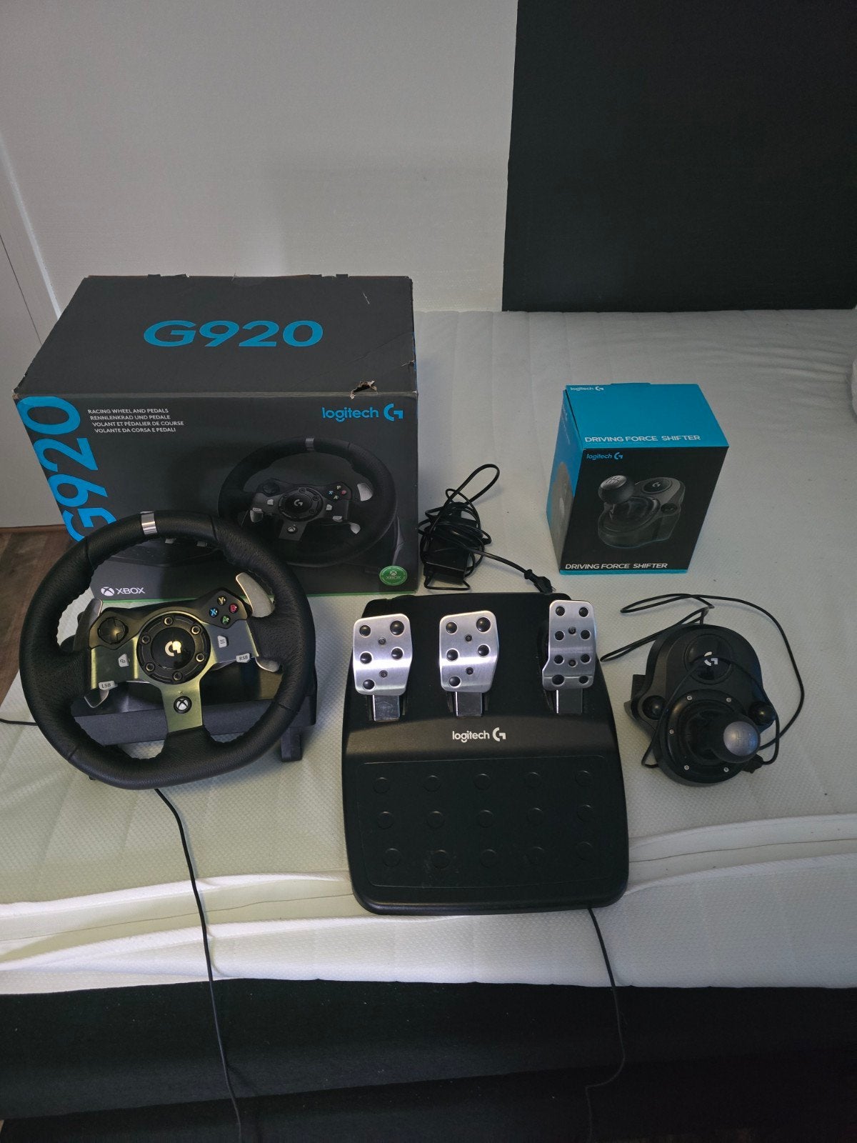 Logitech G920 Driving Force Racing Wheel voor Xbox, Ophalen of Verzenden, Zo goed als nieuw, Stuurtje of Sportattribuut, Xbox One