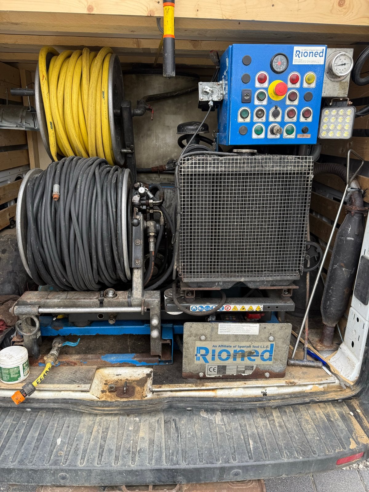 Rioned Rioolreinigingsunit 140 bar, 70 l/min met afstandsbed, Ophalen of Verzenden