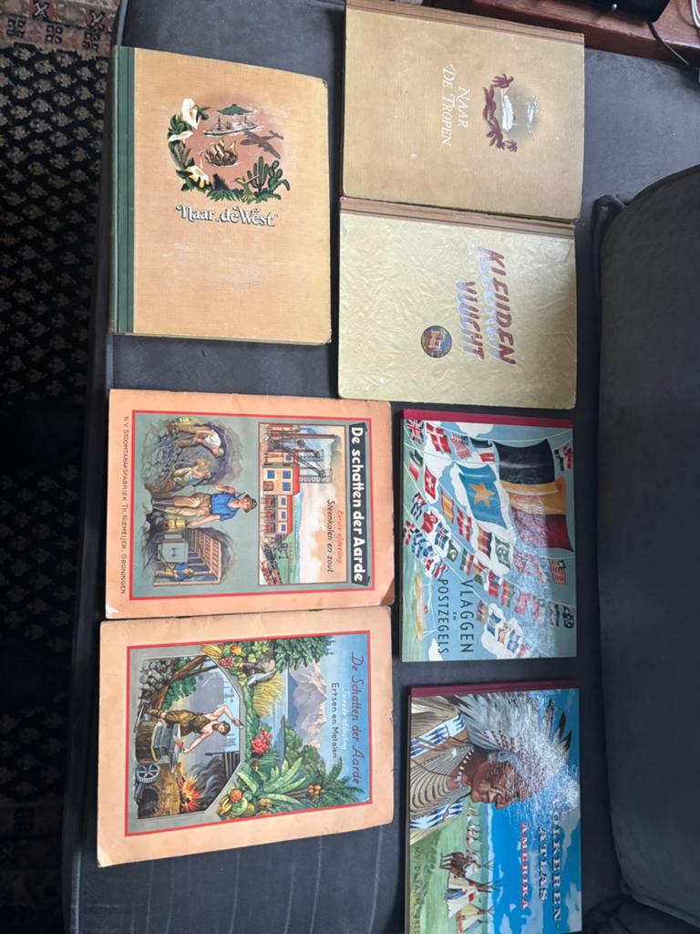 Diverse Plaatjesboeken en Plaatjesalbums - Vintage Collectie, Ophalen of Verzenden, Gelezen, Plaatjesalbum