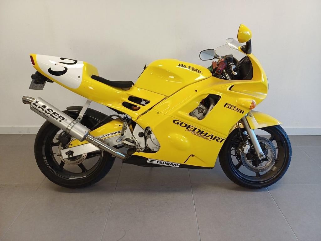 HONDA CBR 600 F (bj 1993) cbr600 opknapper schuurvondst, Motoren, Motoren | Honda, HONDA, 4 cilinders, Motorrijbewijs A, Bedrijf