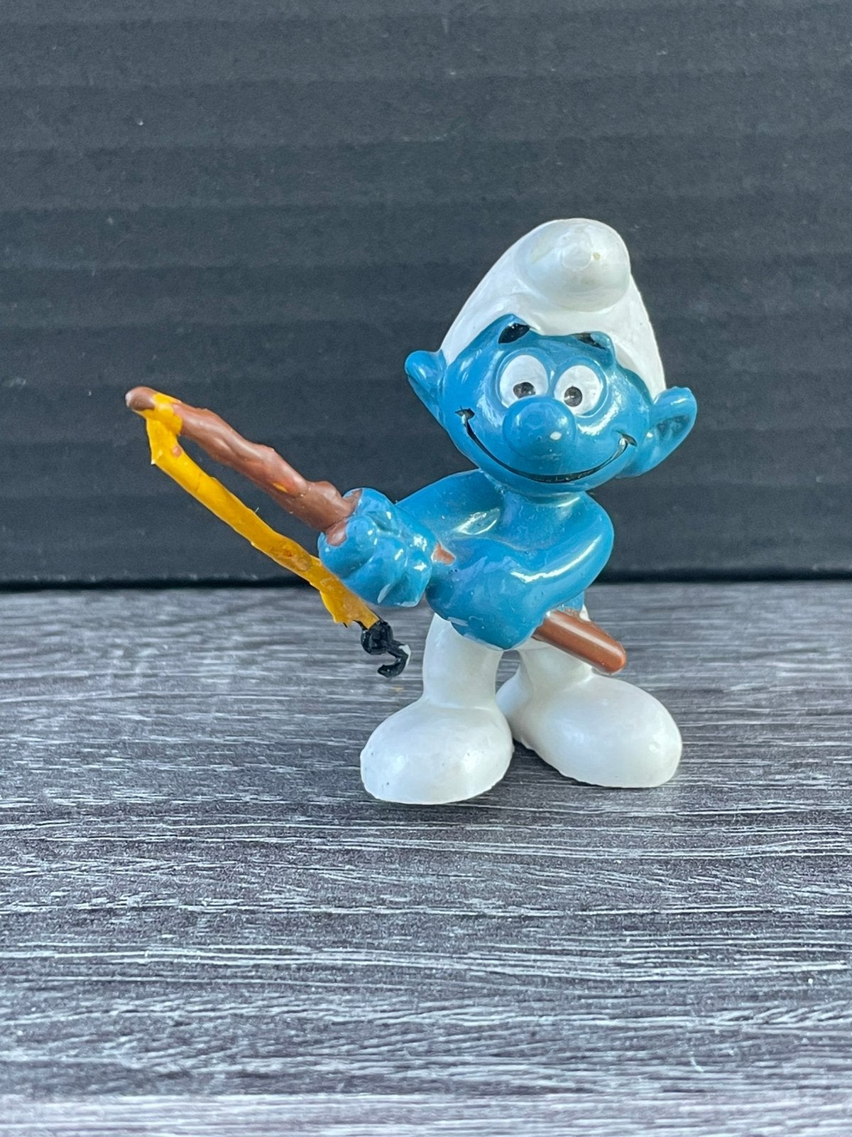 Smurf met hengel - Vintage Smurfen figuur, Ophalen of Verzenden, Gebruikt, Overige Smurfen, Poppetje, Figuurtje of Knuffel