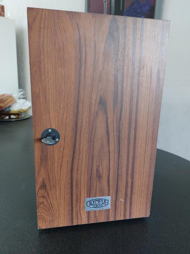 Olympus microscoop in houten kist, Audio, Tv en Foto, Optische apparatuur | Microscopen, Ophalen, Gebruikt, 400x tot 1000x, Biologische microscoop