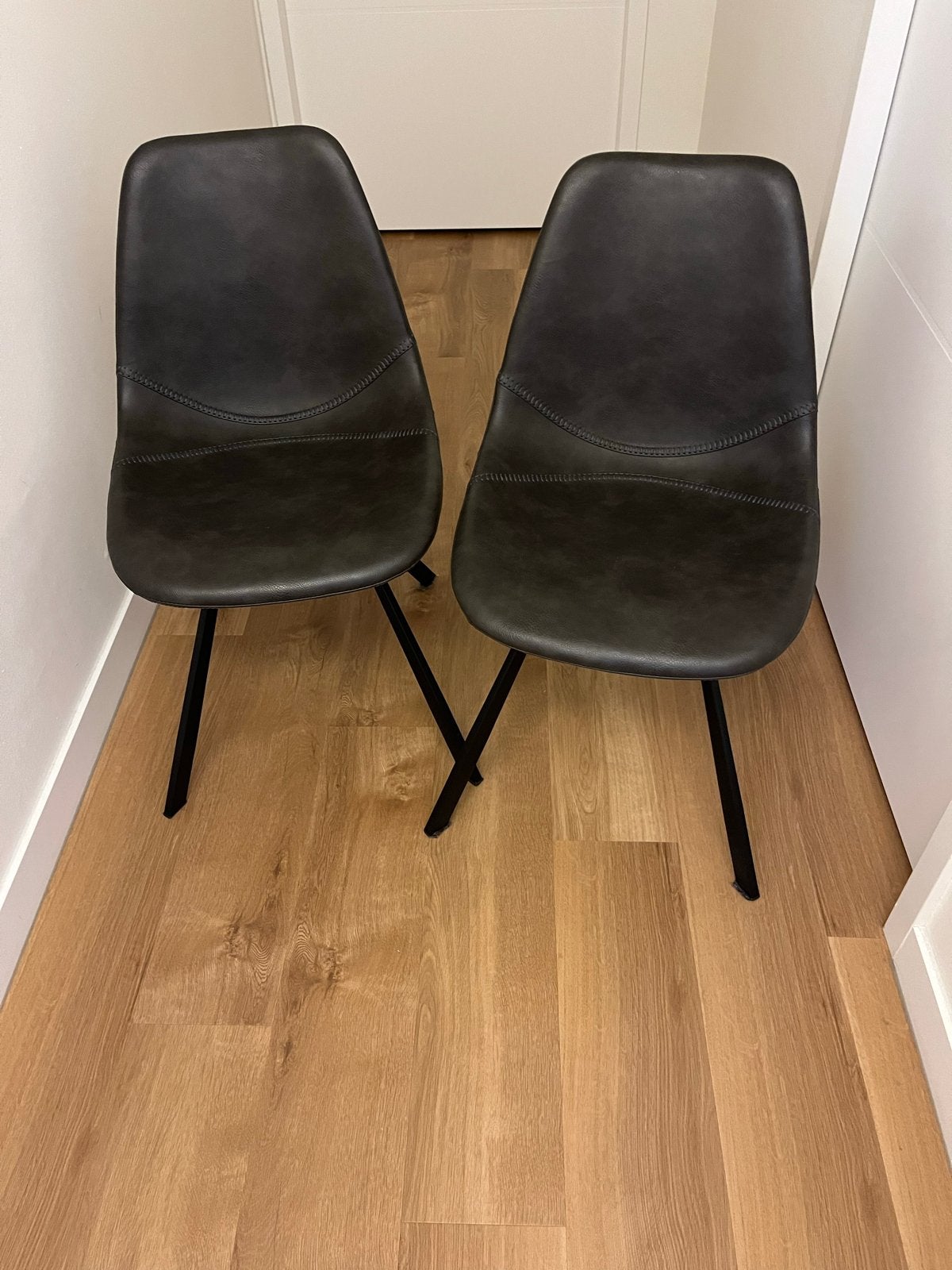 Twee echt lederen design stoelen, Ophalen, Twee, Leer, Zo goed als nieuw