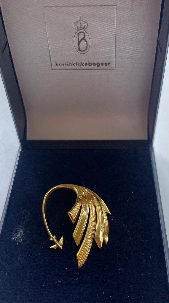 KLM 25 jaar jubileum dames gouden  speld broche, Ophalen of Verzenden, Nieuw, Overige onderwerpen, Speldje of Pin