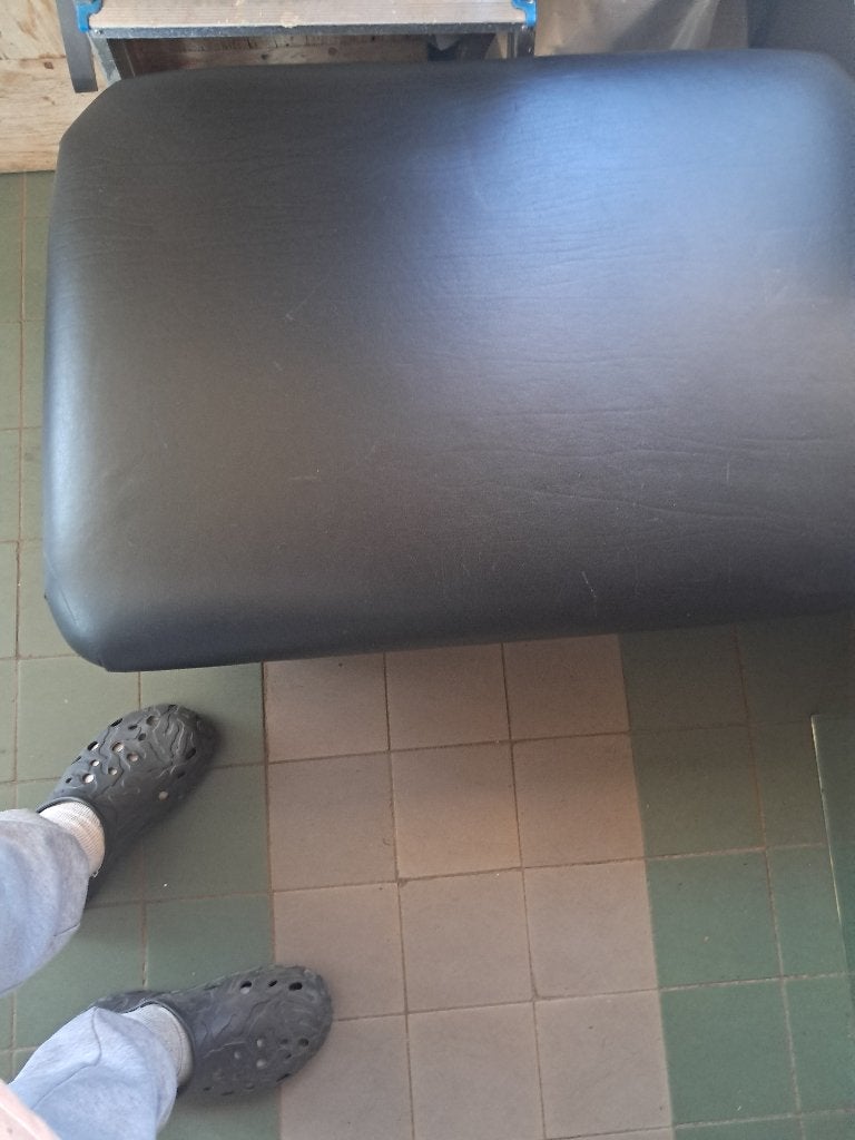 Zwarte hocker voetenbank poef rechthoekig  CS27322, Ophalen, Overige materialen, Gebruikt, 50 tot 75 cm