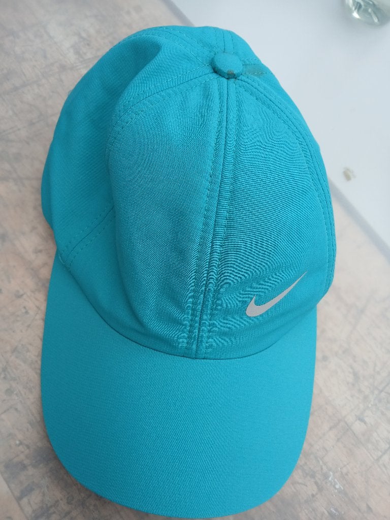 Nike pet, verstelbaar, past altijd, Kleding | Heren, Hoeden en Petten, Ophalen, Zo goed als nieuw, One size fits all, Nike