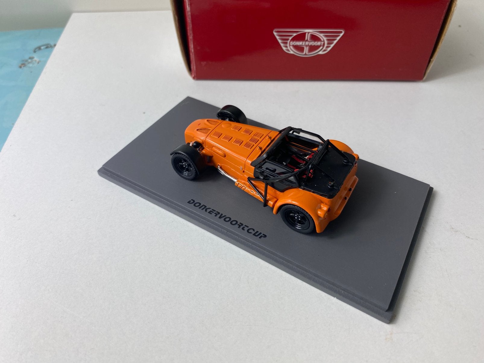 1:43 DONKERVOORT D8 cup (open versie), Ophalen of Verzenden, Nieuw, Auto, Overige merken