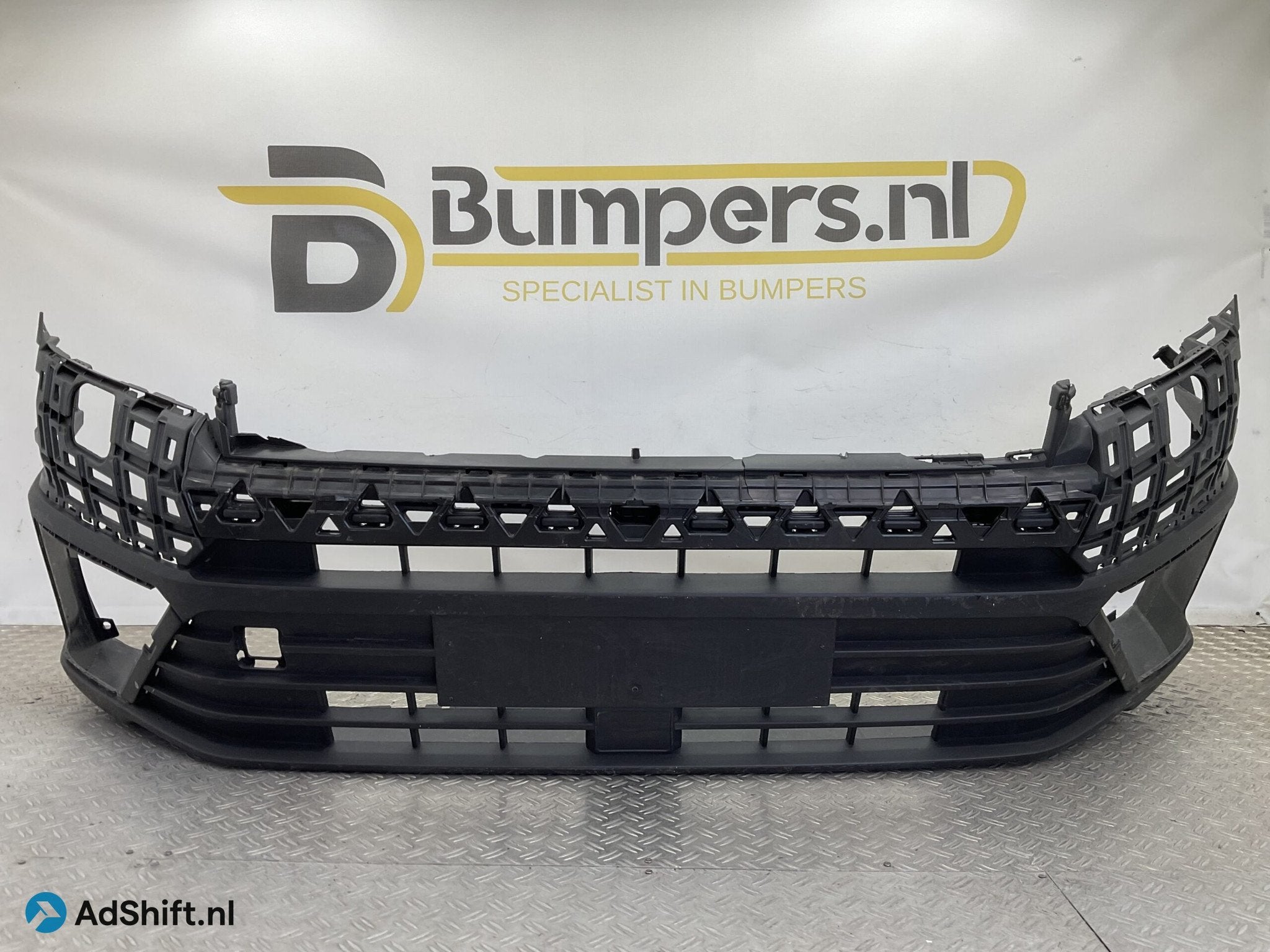 Bumper Volkswagen Crafter 7C0 17-22 7C0807221 Voorbumper C10, Bumper