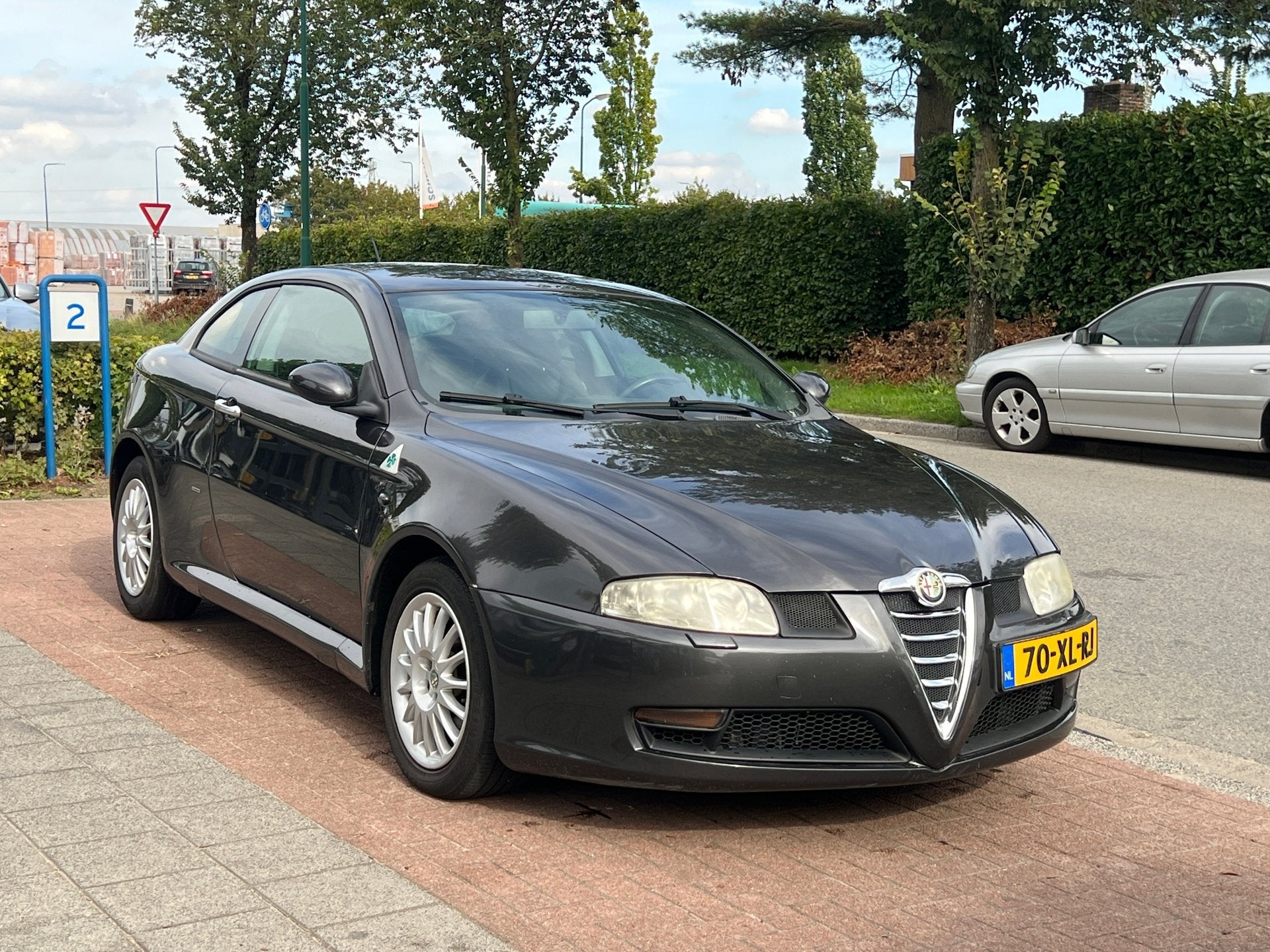 Alfa Romeo GT 2.0 JTS Distinctive *Leder* Nwe distributie Ri, Auto's, Voorwielaandrijving, Gebruikt, 1295 kg, 400 kg