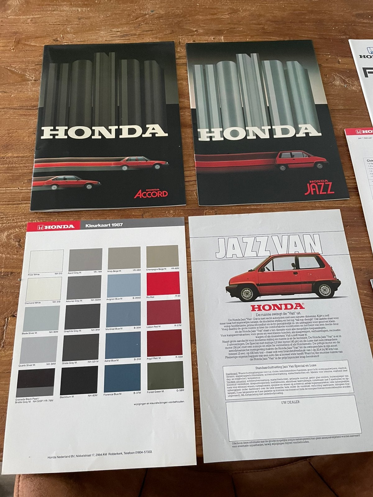 Honda verkoopbrochure folder jaren 80, Ophalen of Verzenden, Gelezen, Honda