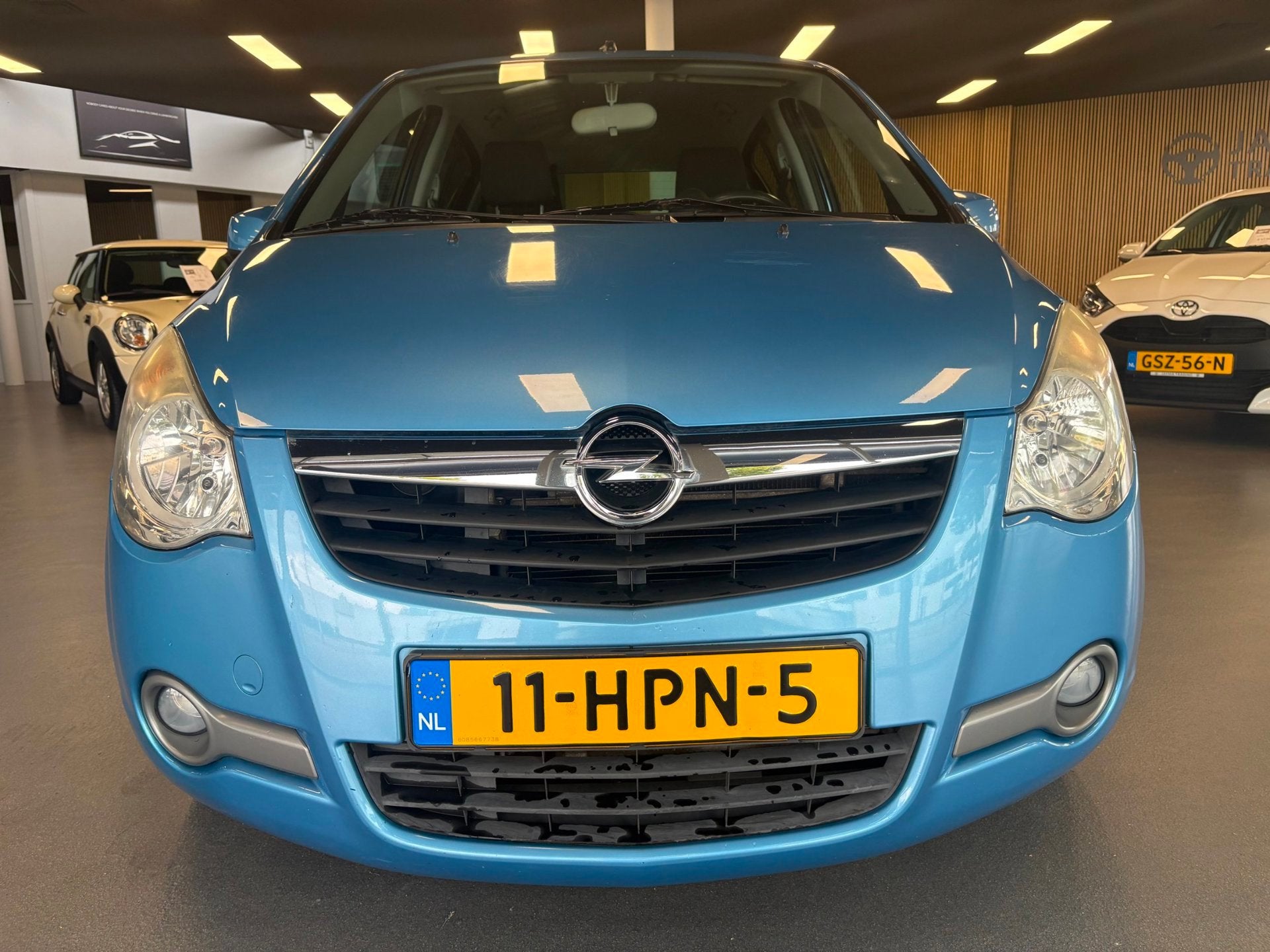 Opel Agila