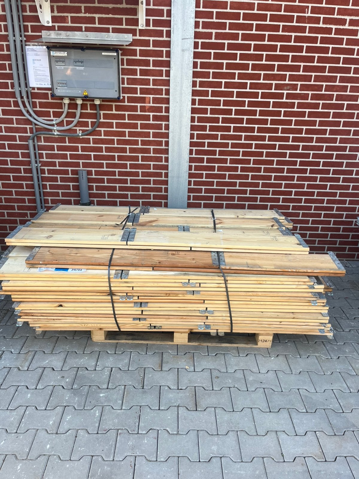 Partij moestuinbakken/palletranden, Ophalen of Verzenden, Zo goed als nieuw, 250 cm of meer, Palen